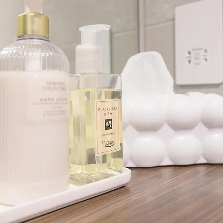 Apartman New - Long-term - Work & Relax - Springwell - Sleeps 4! *